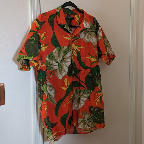 Tropical Print Button Down - Picture 5 of 10